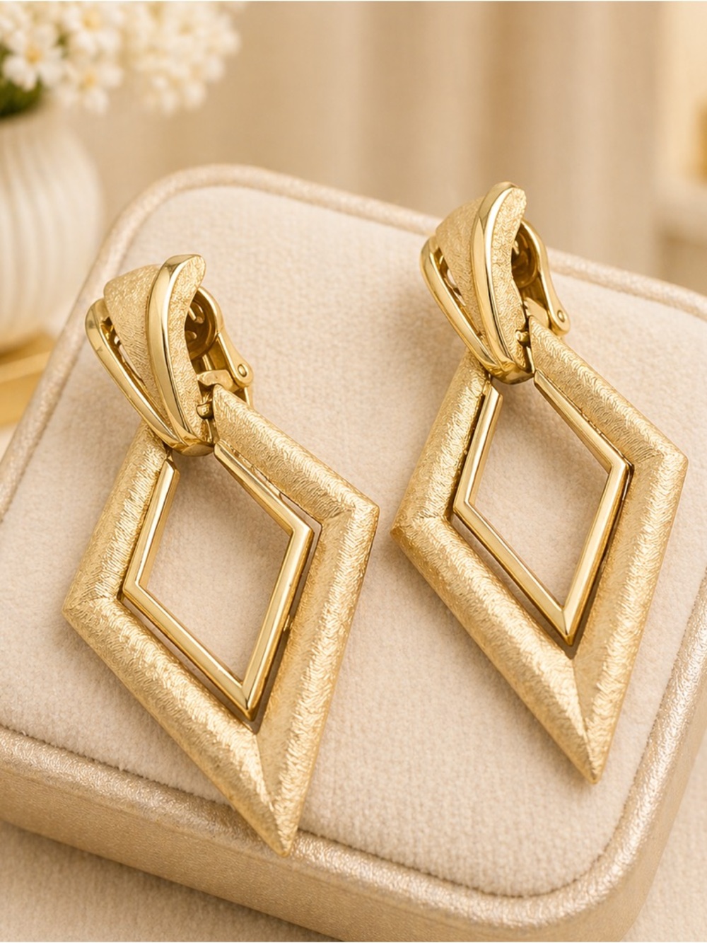 Vintage CROWN TRIFARI Gold Tone Double Diamond Dangle Drop Clip on Earrings